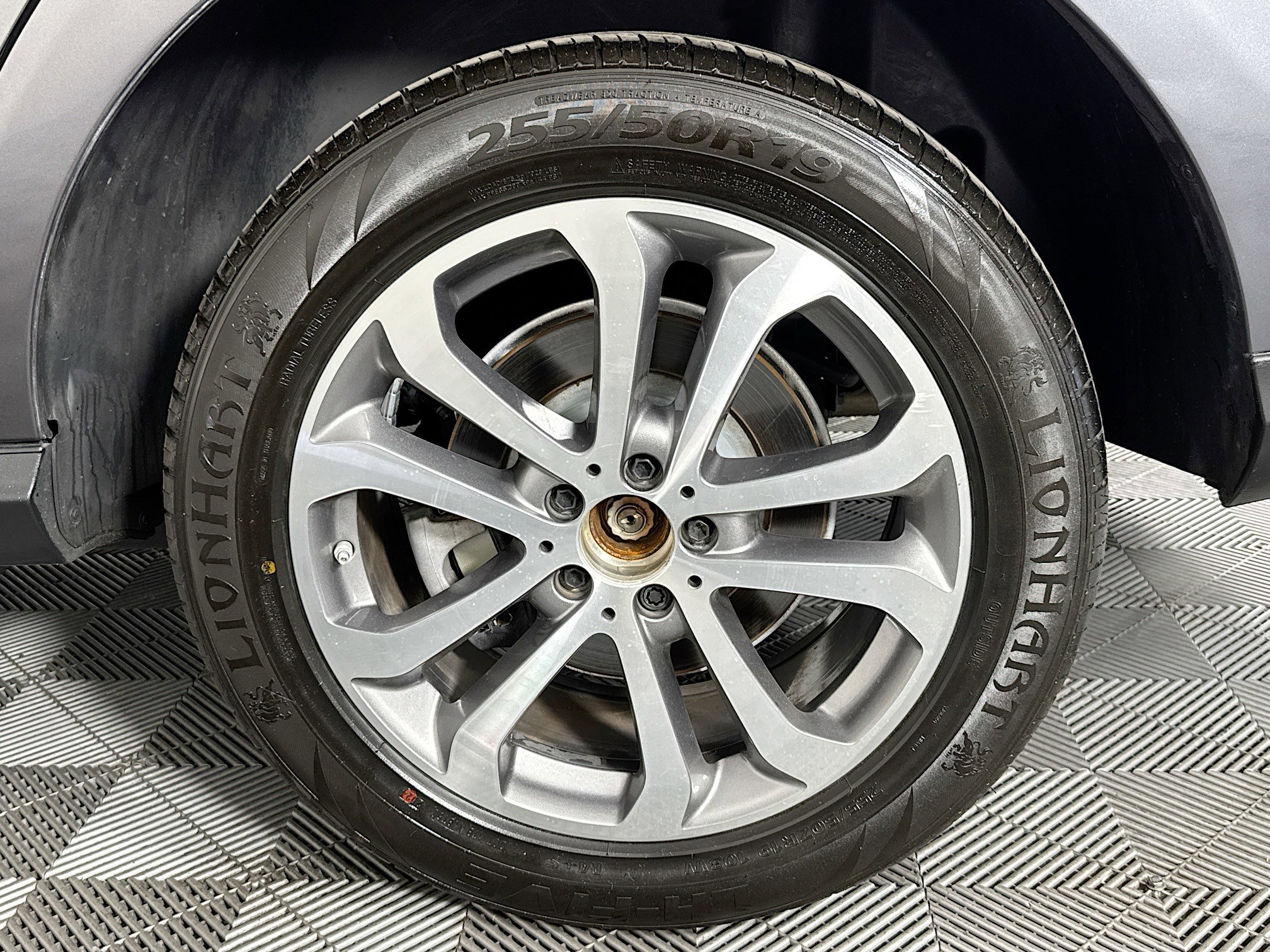 Used 2018 Mercedes-Benz GLE 350 4MATIC image 34