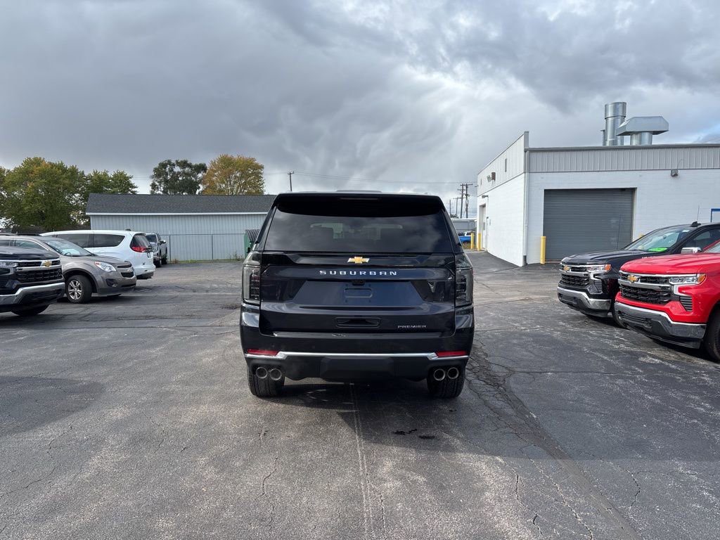 New 2026 Chevrolet Suburban Premier image 5