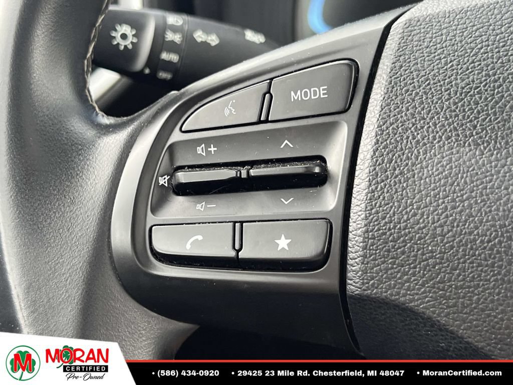 Used 2023 Hyundai Venue SEL FWD image 27