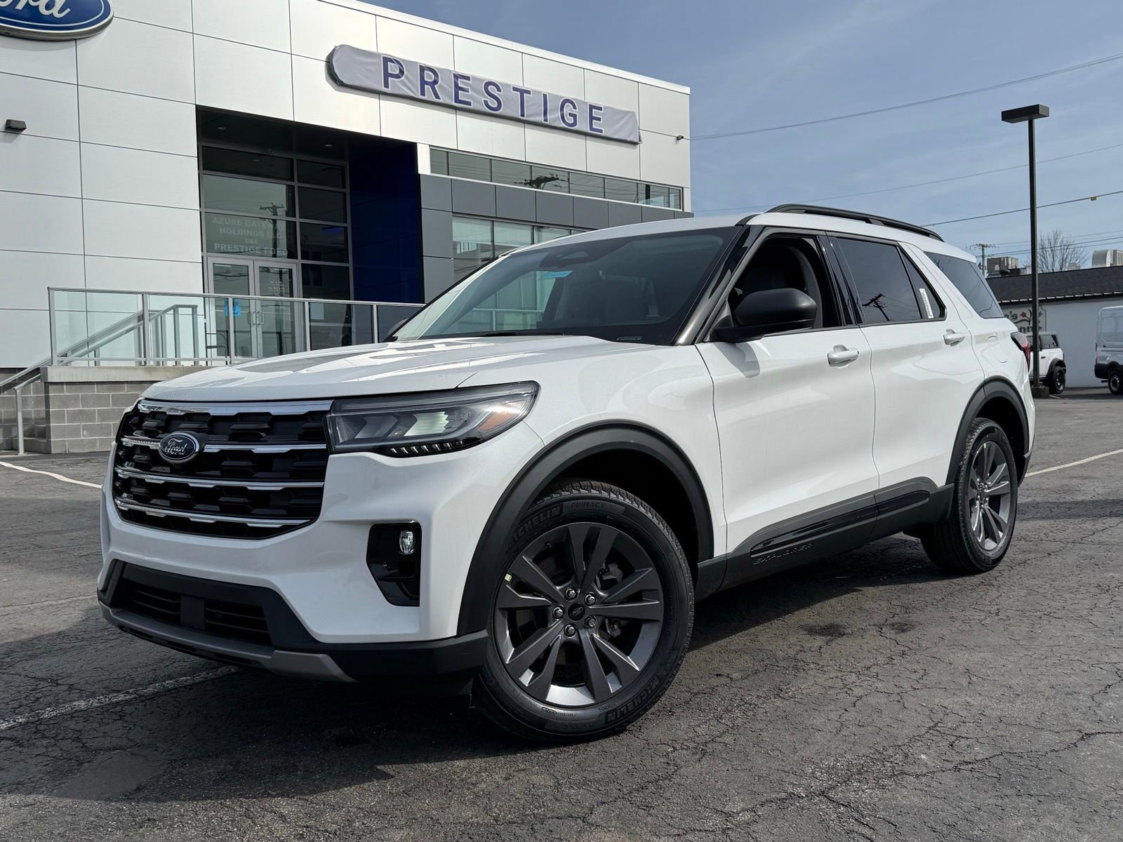 New 2026 Ford Explorer Active w/ Active Comfort Package image 18