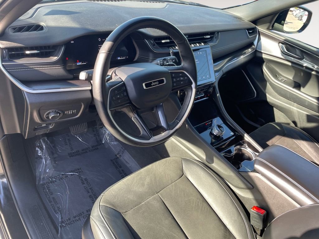 Used 2021 Jeep Grand Cherokee L Laredo image 17