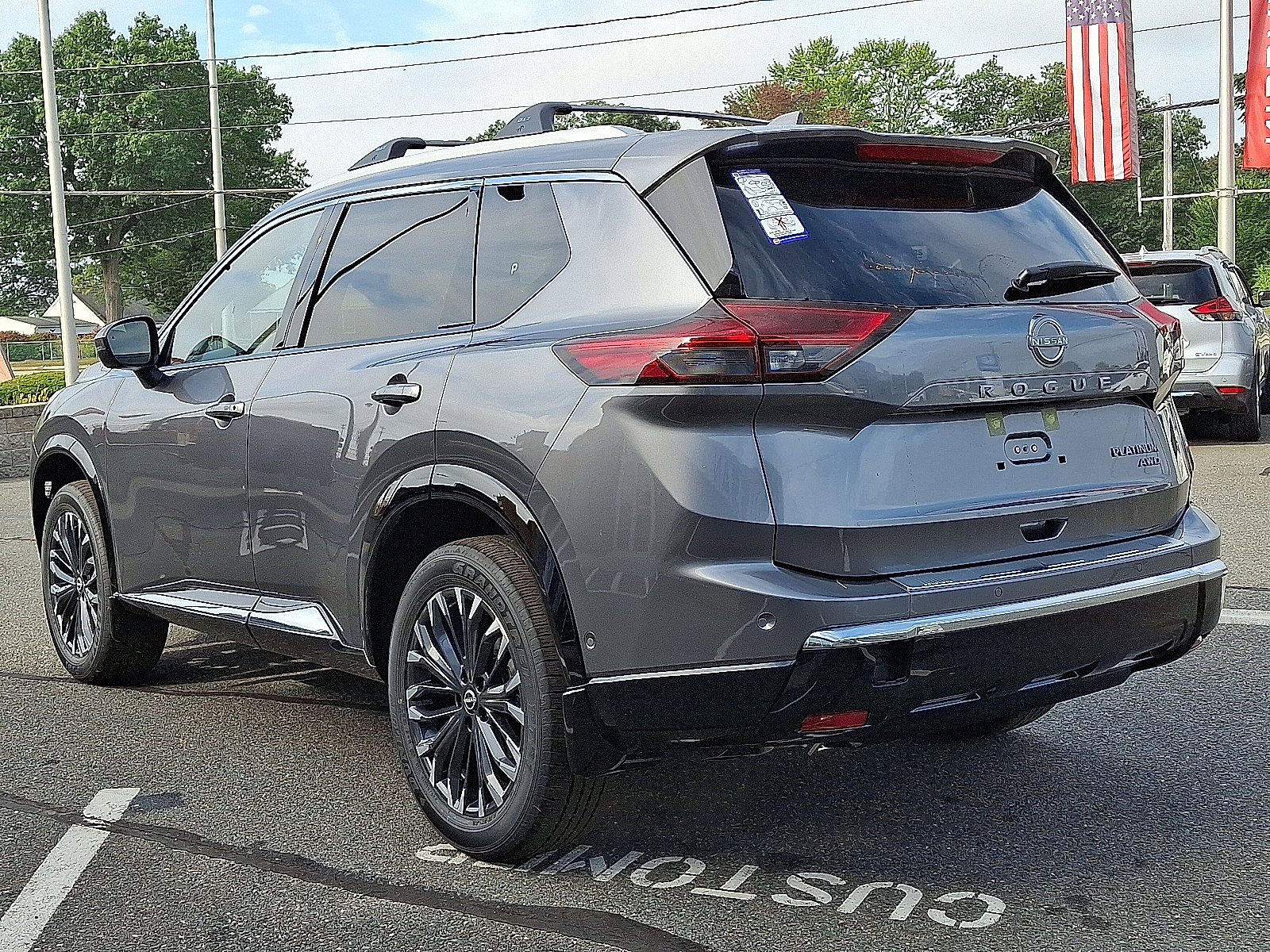 New 2026 Nissan Rogue Platinum w/ Platinum Premium Package AWD/4WD image 3