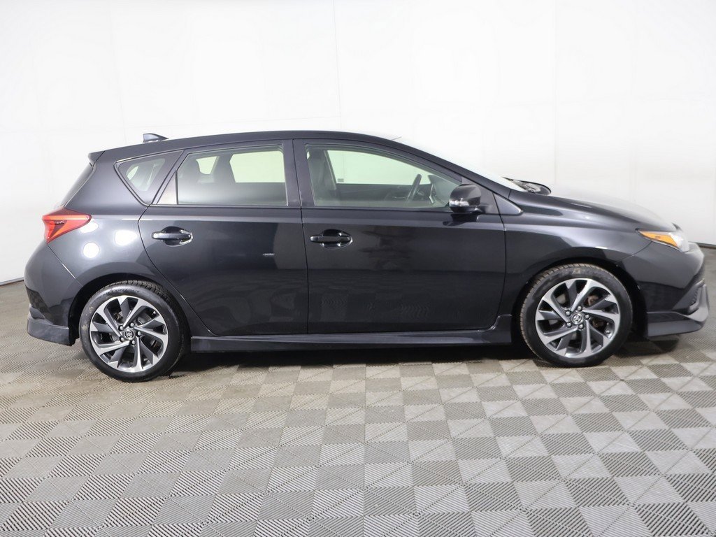 Used 2017 Toyota Corolla iM image 14