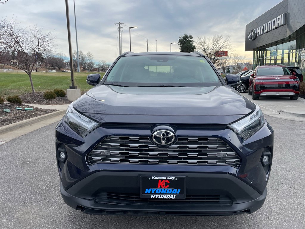 Used 2023 Toyota RAV4 Limited image 8