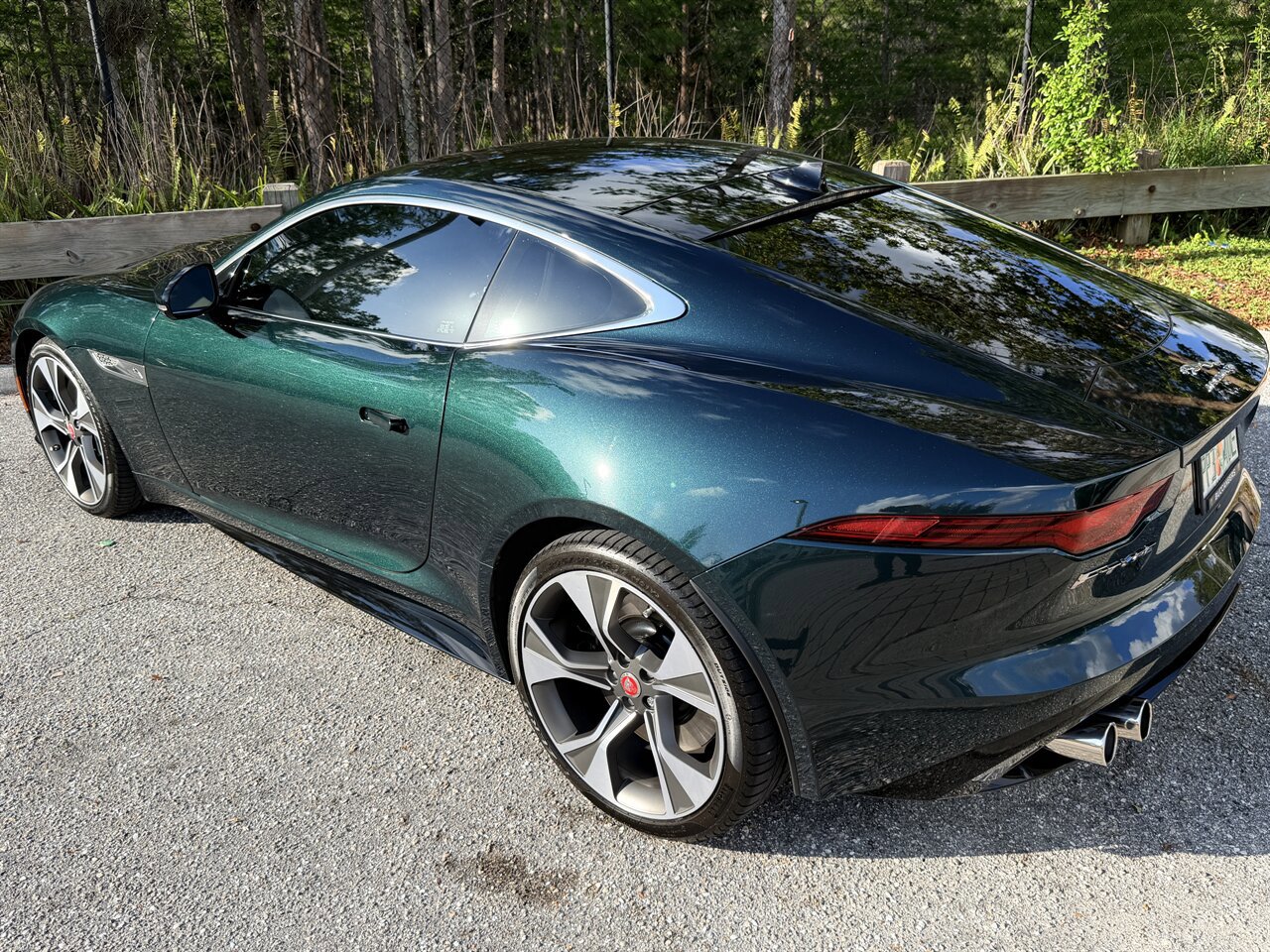 Used 2023 Jaguar F-TYPE R-Dynamic AWD/4WD image 6
