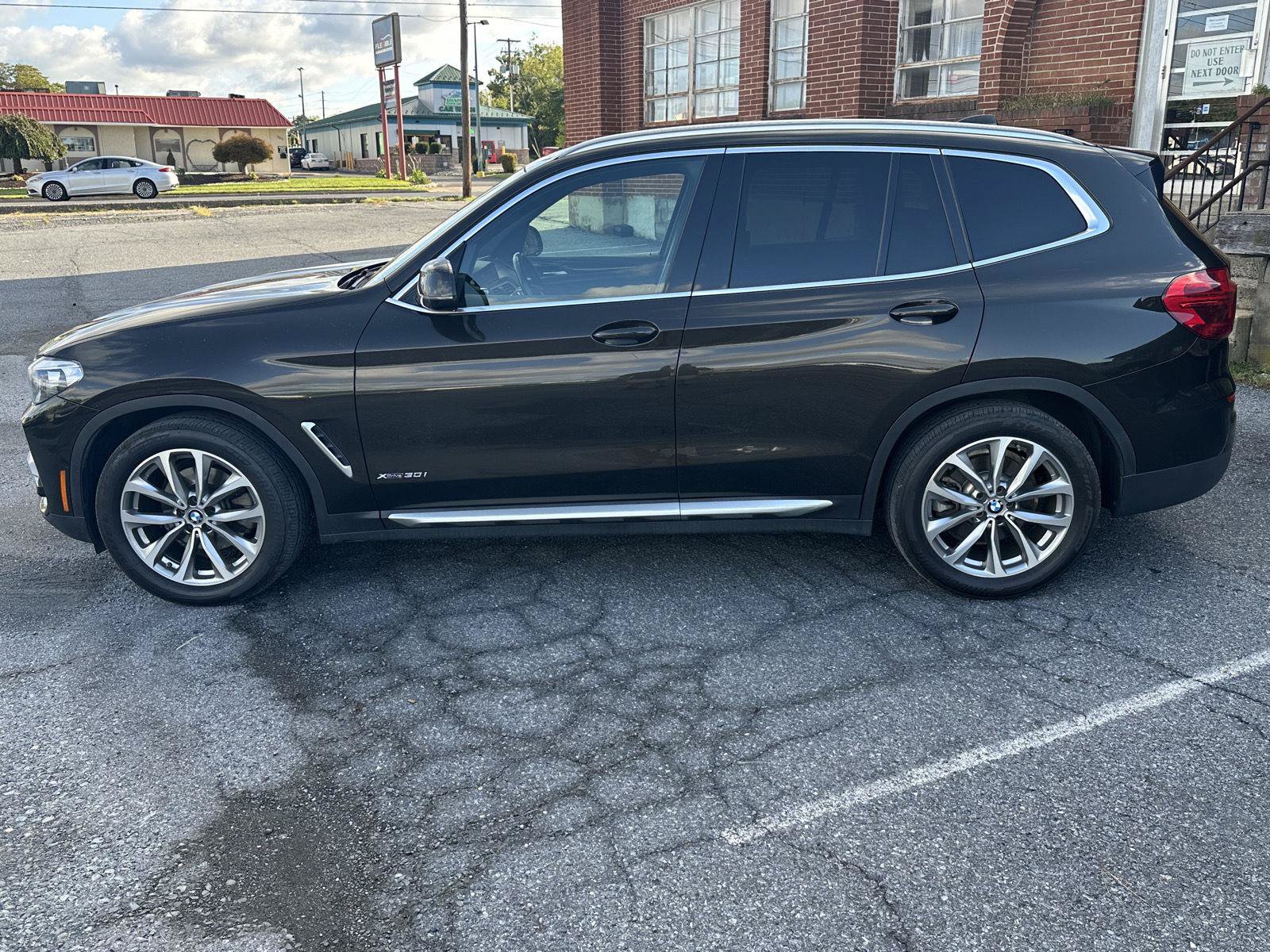 Used 2018 BMW X3 xDrive30i AWD/4WD image 5