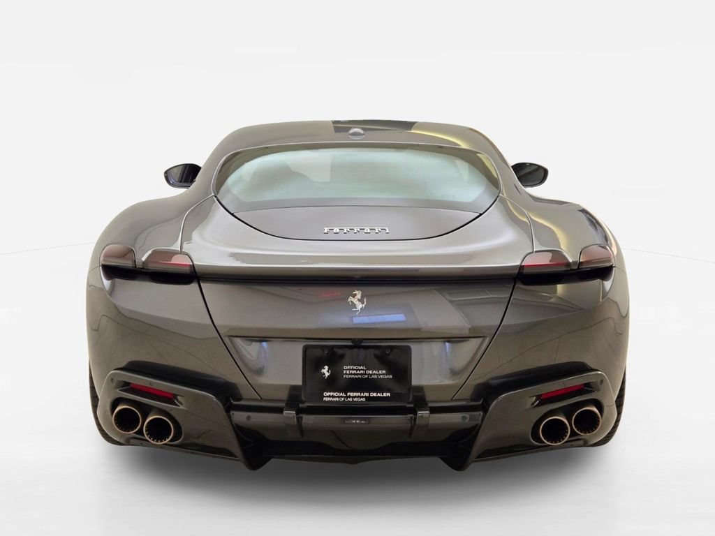 Used 2023 Ferrari Roma RWD image 10