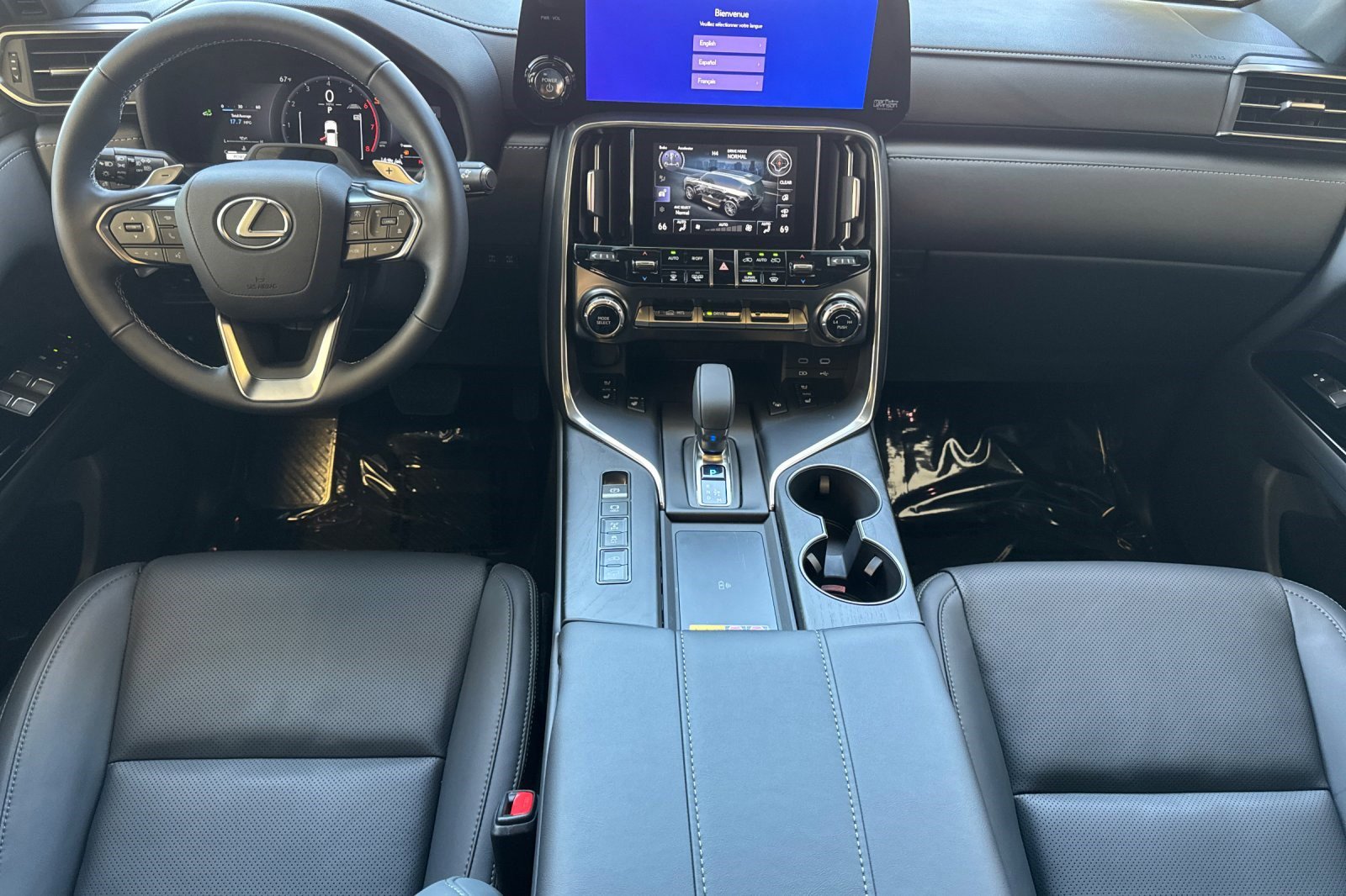 Used 2026 Lexus LX 700h Overtrail image 17