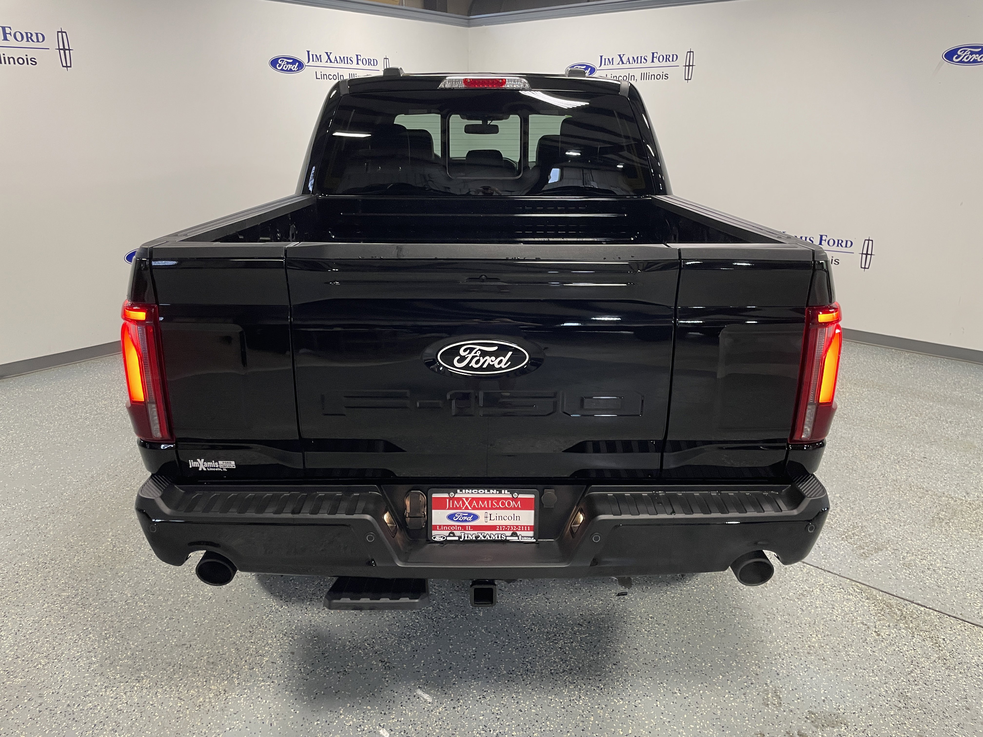 New 2025 Ford F150 Lariat w/ Equipment Group 502A High image 5