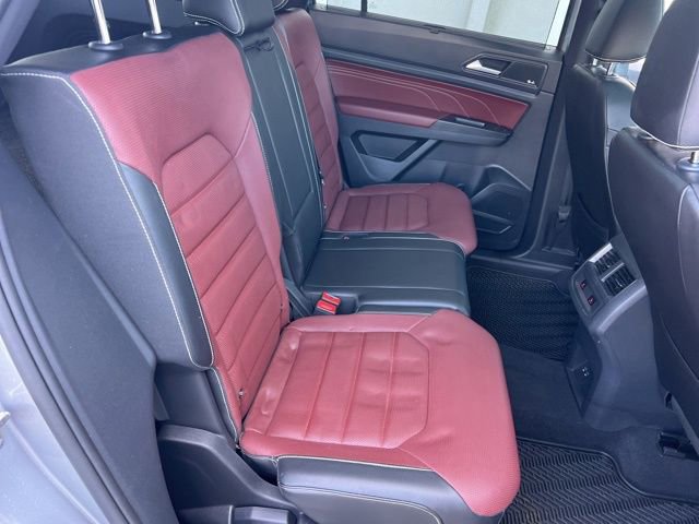 Used 2021 Volkswagen Atlas Cross Sport SEL Premium image 35