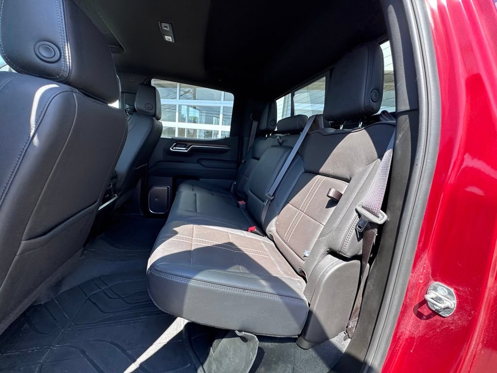 Used 2024 Chevrolet Silverado 1500 High Country AWD/4WD image 29