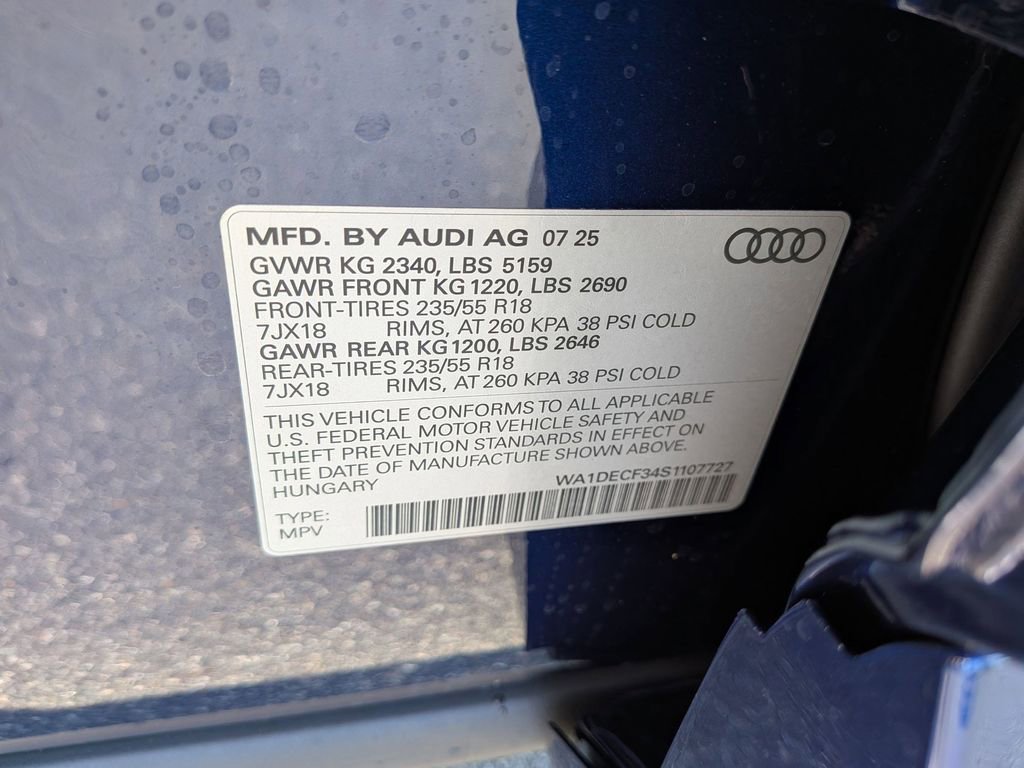 New 2025 Audi Q3 2.0T Premium image 16