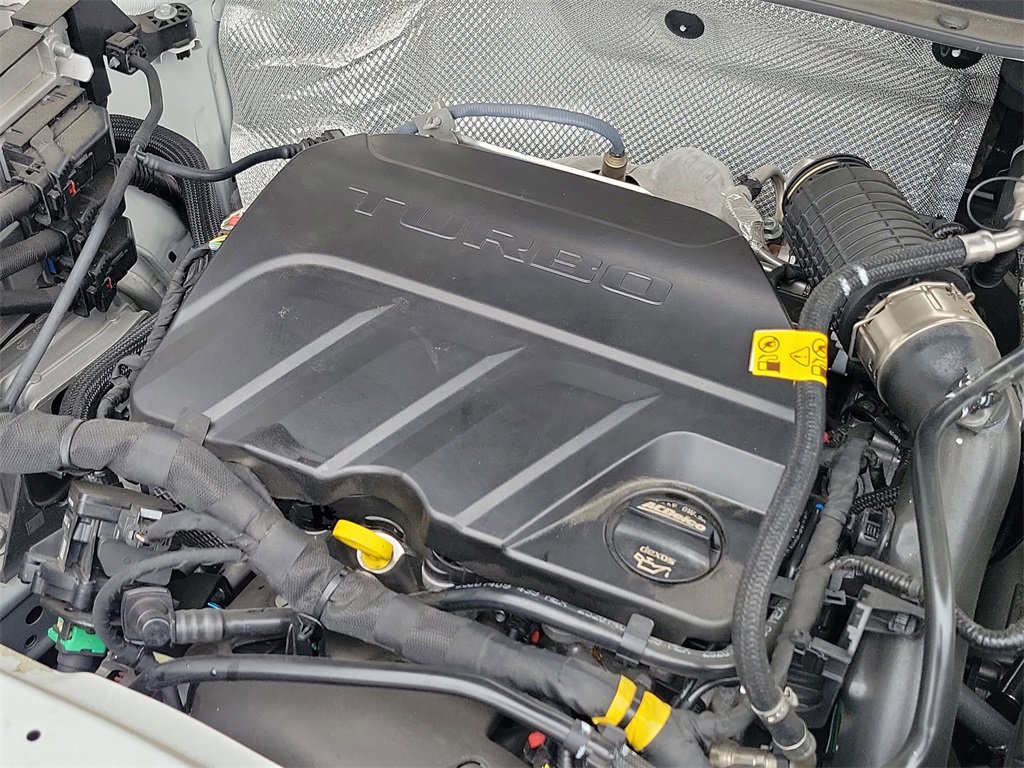 Used 2025 Buick Envista Preferred image 9