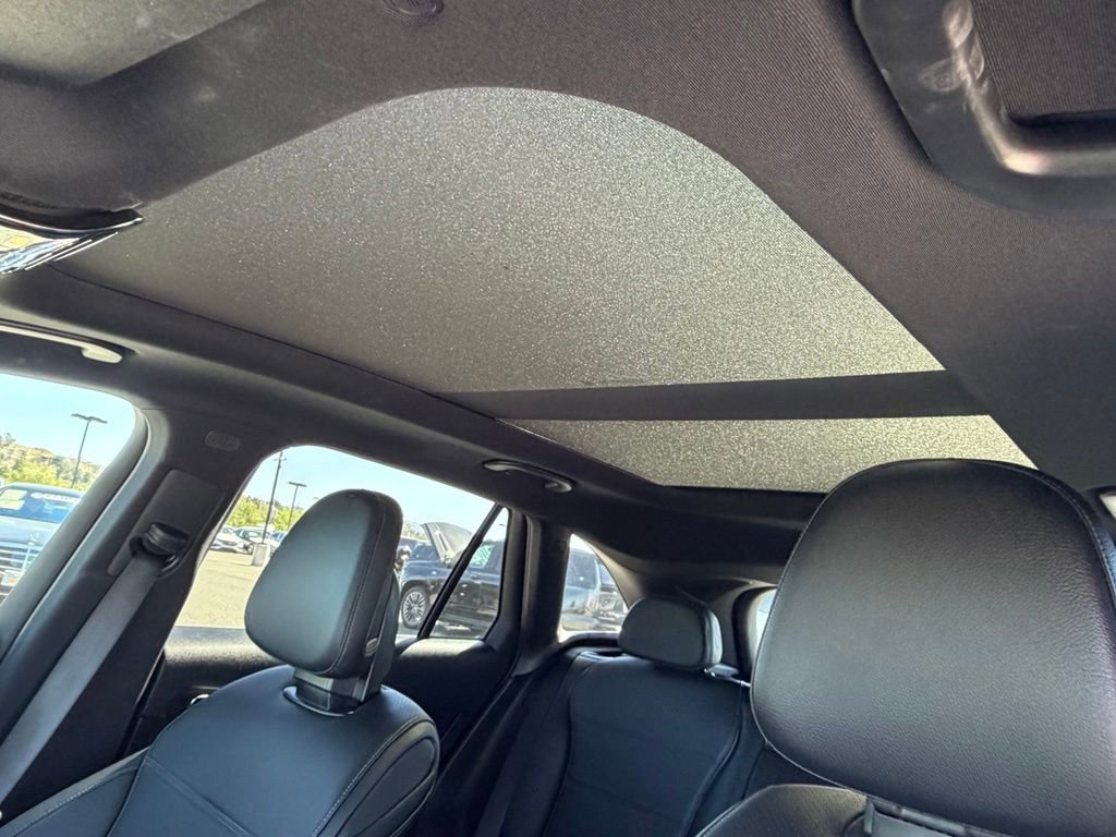 Used 2026 Mercedes-Benz GLC 300 image 21
