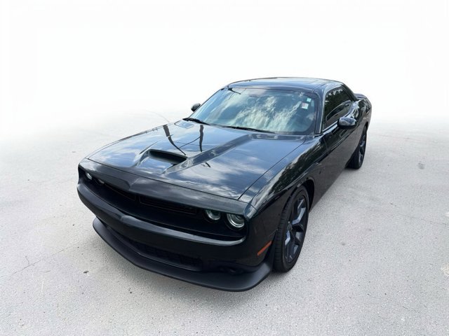 Used 2023 Dodge Challenger R/T w/ Blacktop Package RWD image 2