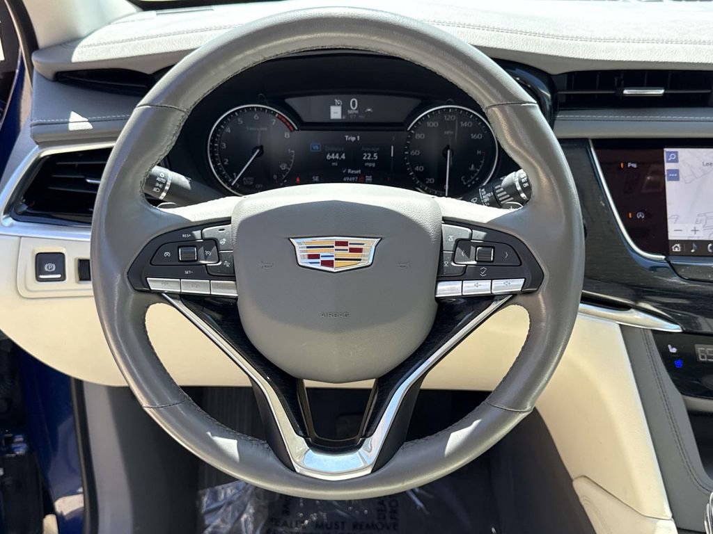 Used 2024 Cadillac XT6 Premium Luxury AWD/4WD image 32