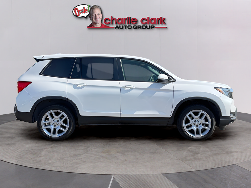 Used 2025 Honda Passport EX-L image 7