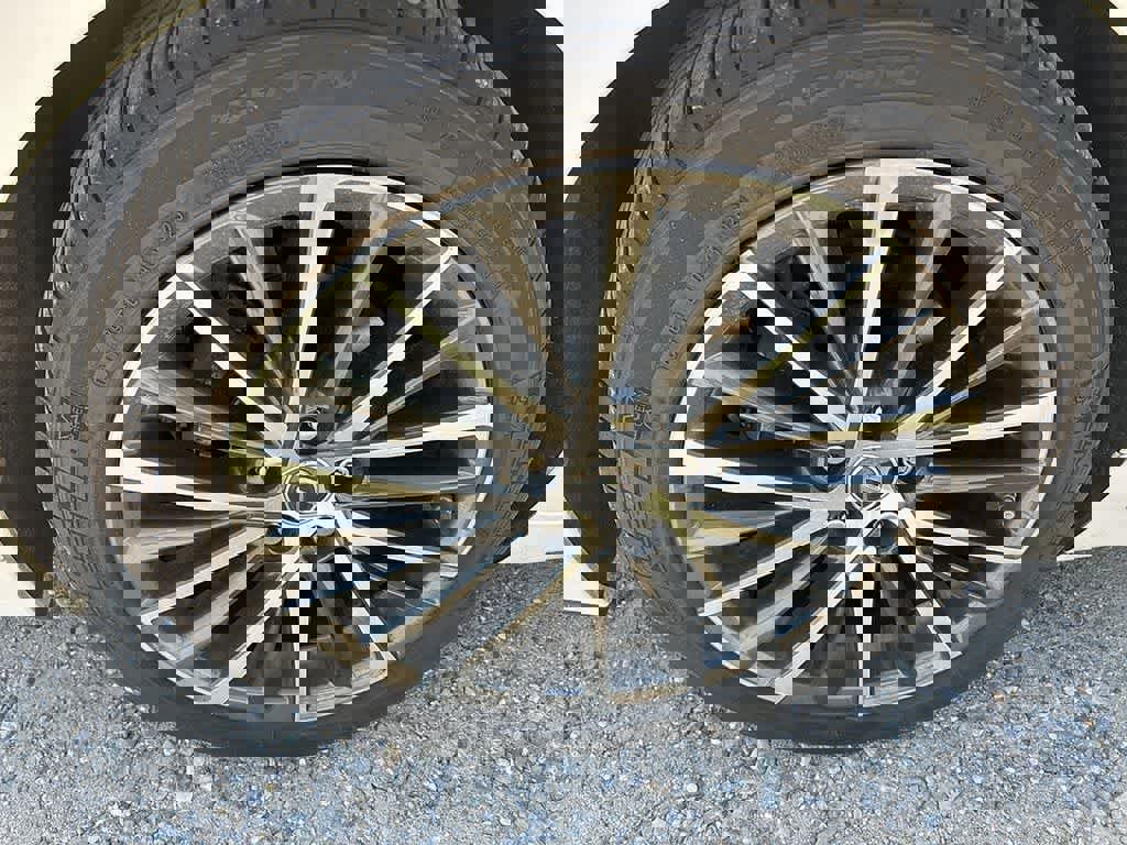 Used 2023 Lexus ES 350 w/ Premium Package FWD image 10