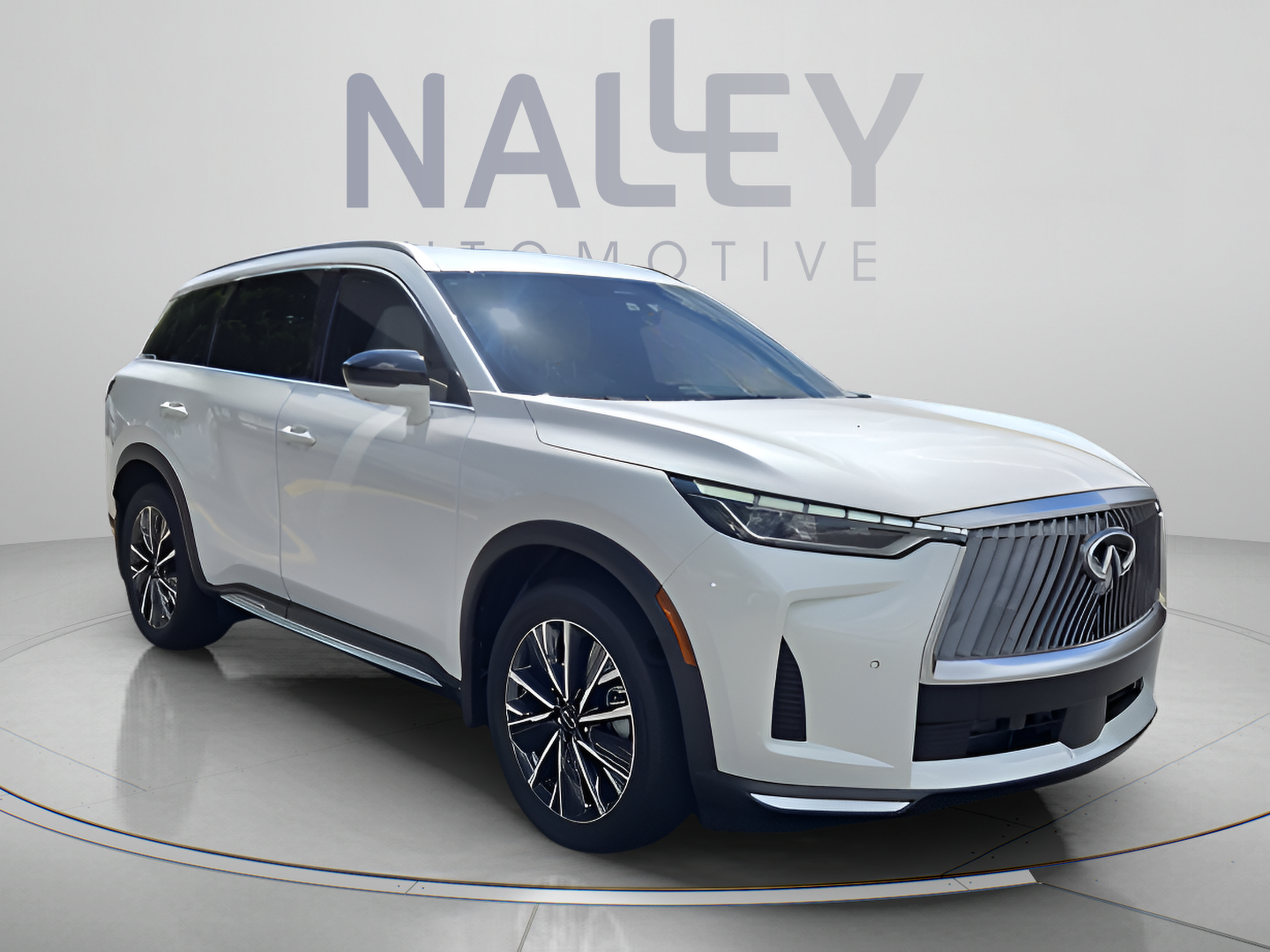 Used 2026 INFINITI QX60 Luxe w/ Cargo Package FWD image 7