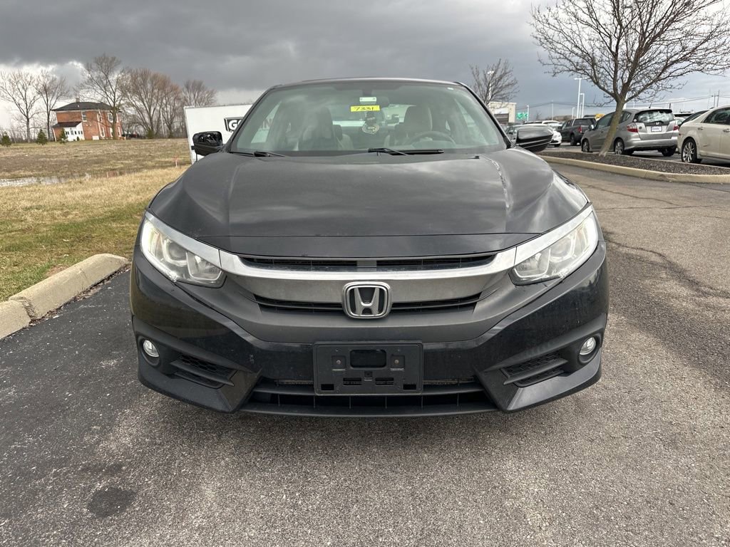 Used 2017 Honda Civic EX-T image 2