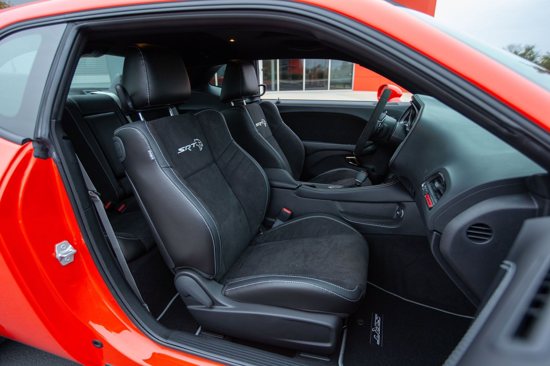 Used 2023 Dodge Challenger SRT Hellcat w/ Driver Convenience Group image 5