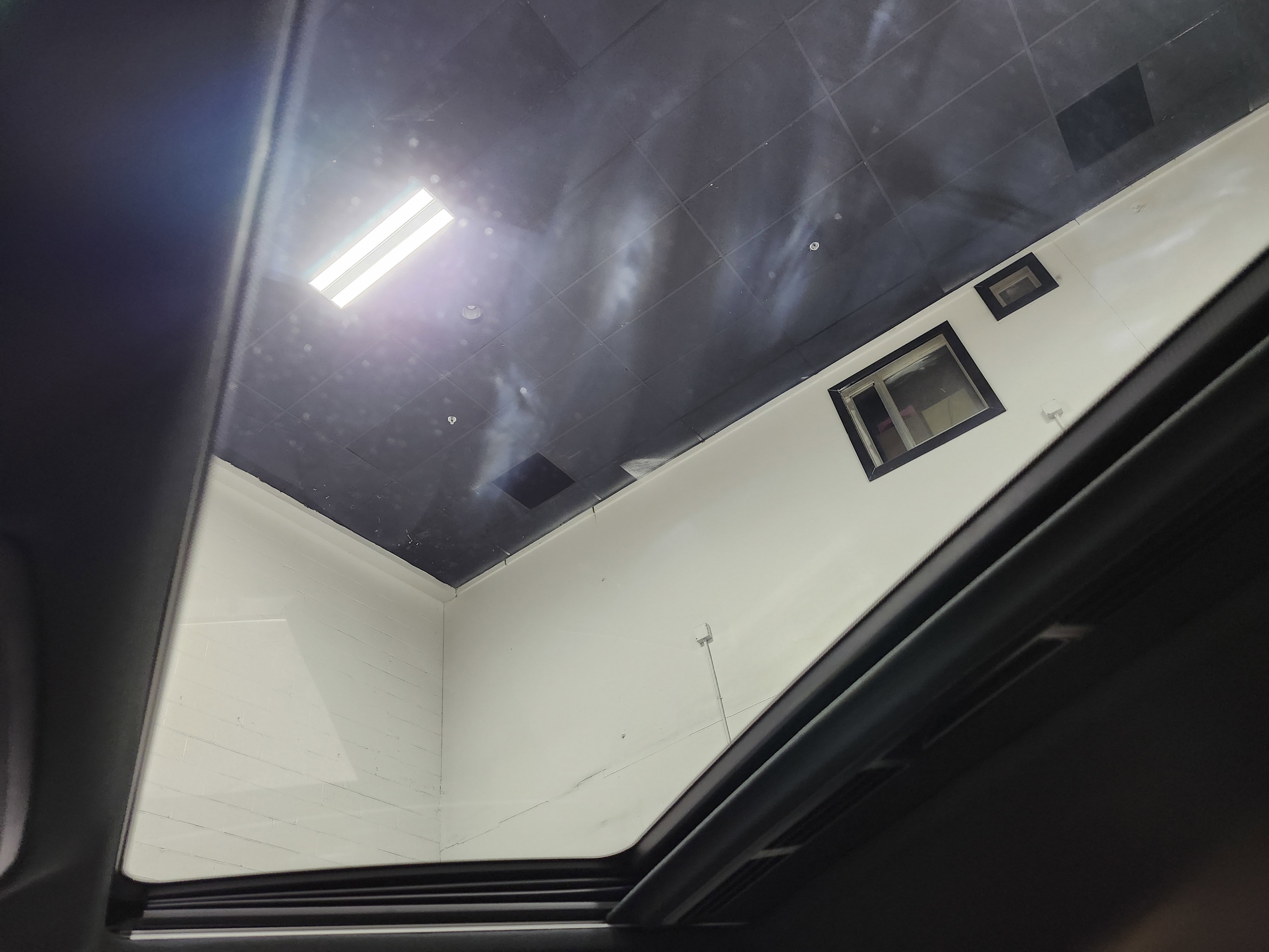 Used 2018 Mercedes-Benz GLE 350 4MATIC image 2