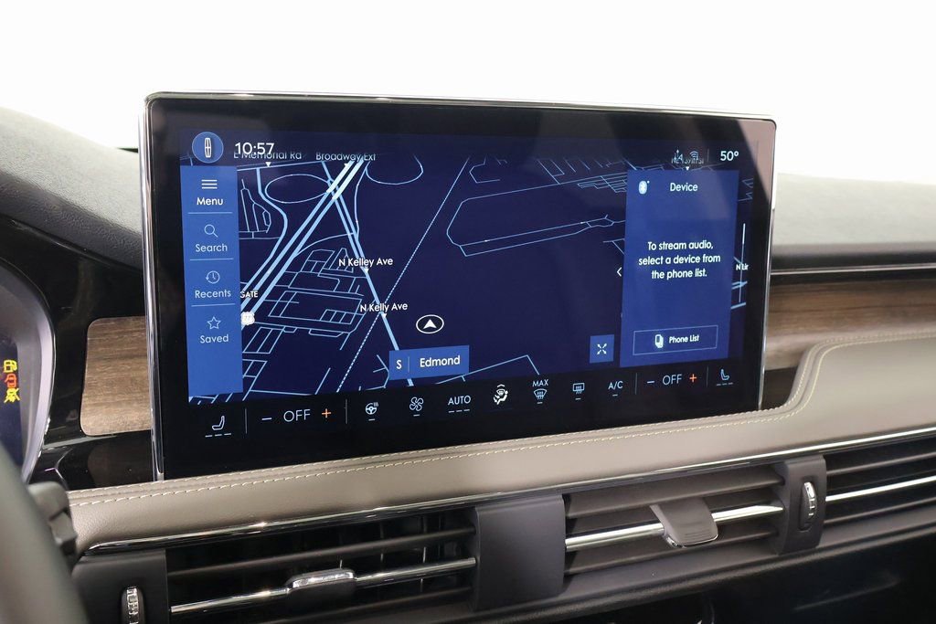New 2026 Lincoln Corsair Reserve FWD image 7