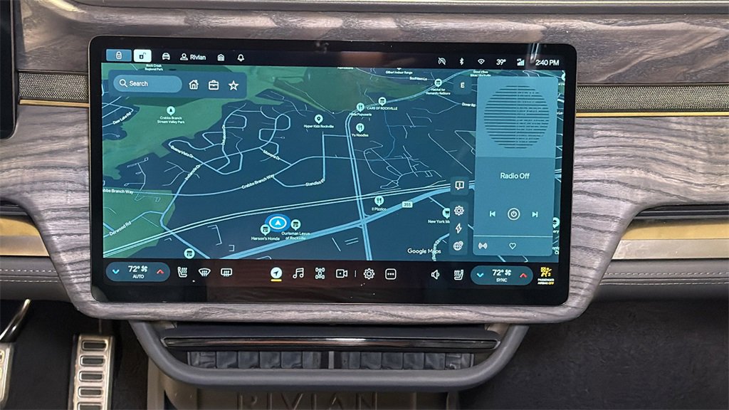 Used 2022 Rivian R1T Launch Edition image 17