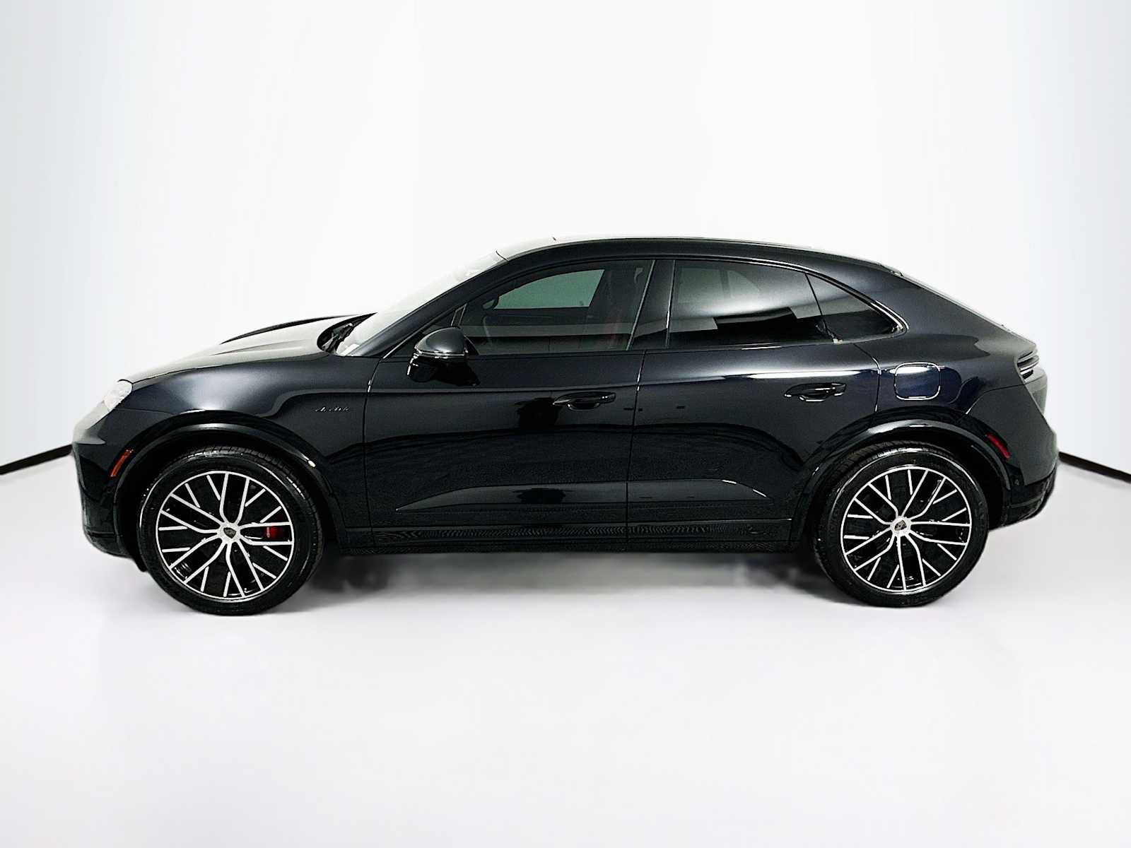 Used 2025 Porsche Macan Turbo Electric AWD/4WD image 2