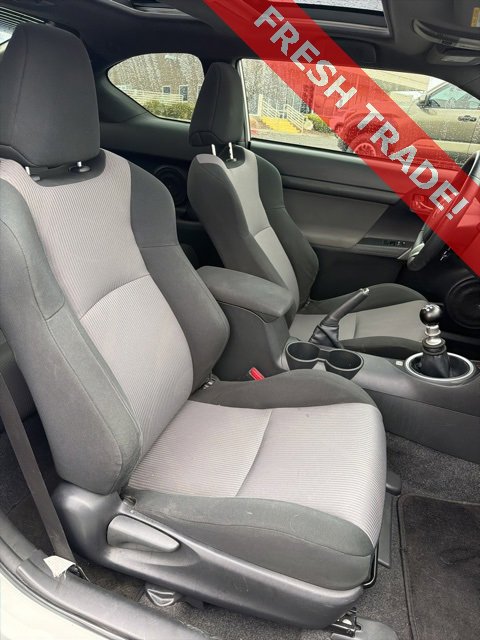 Used 2016 Scion tC image 13