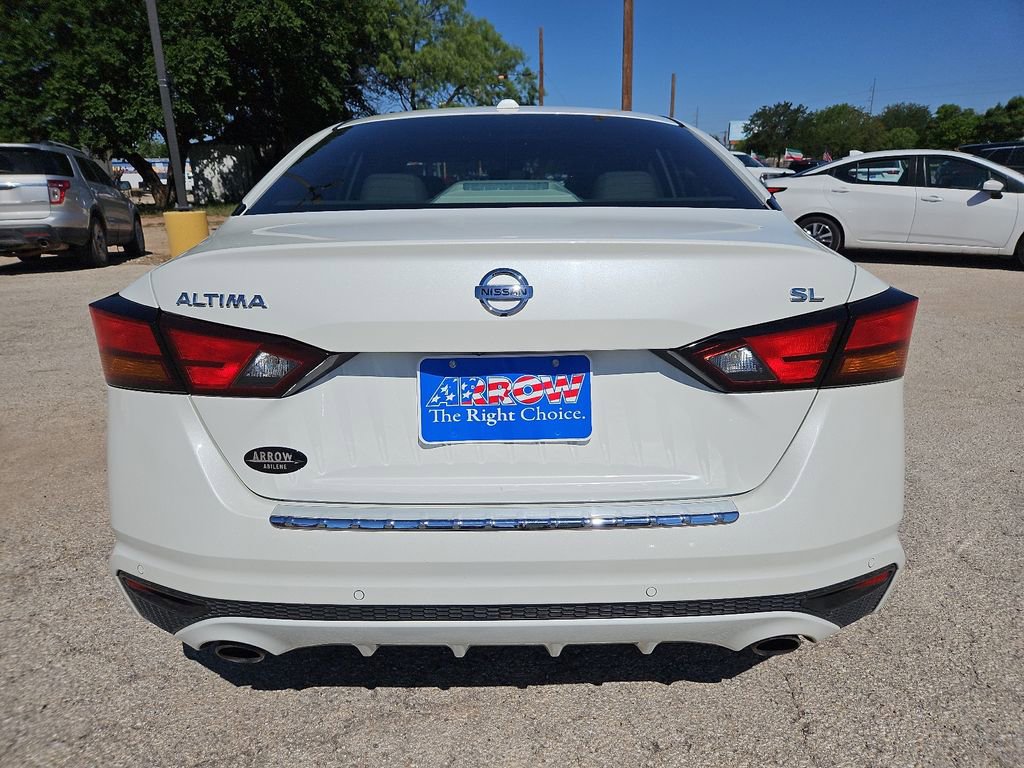 Used 2022 Nissan Altima 2.5 SL FWD image 9