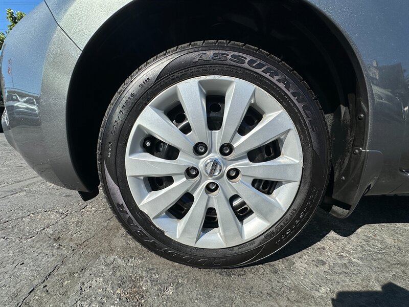 Used 2017 Nissan Leaf S w/ Charge Package FWD image 9
