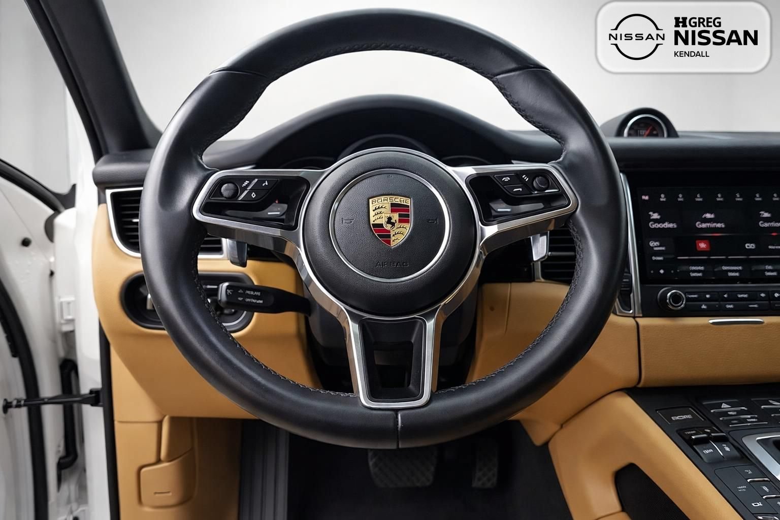Used 2018 Porsche Macan S AWD/4WD image 7