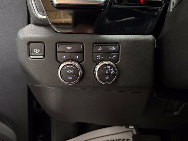 Certified 2026 GMC Sierra 1500 SLT AWD/4WD image 16