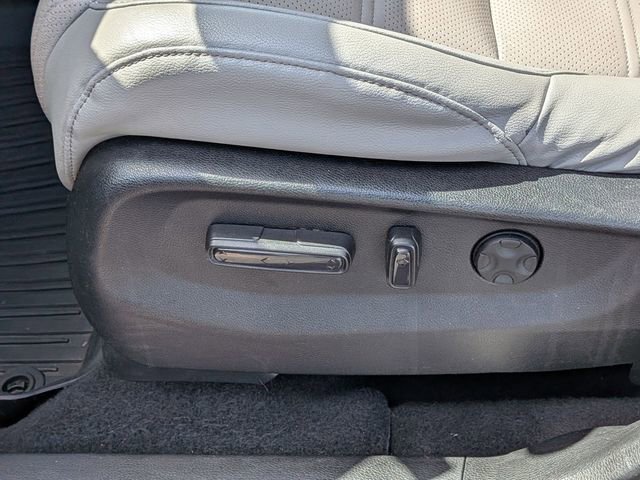 Used 2017 Honda CR-V EX-L image 15