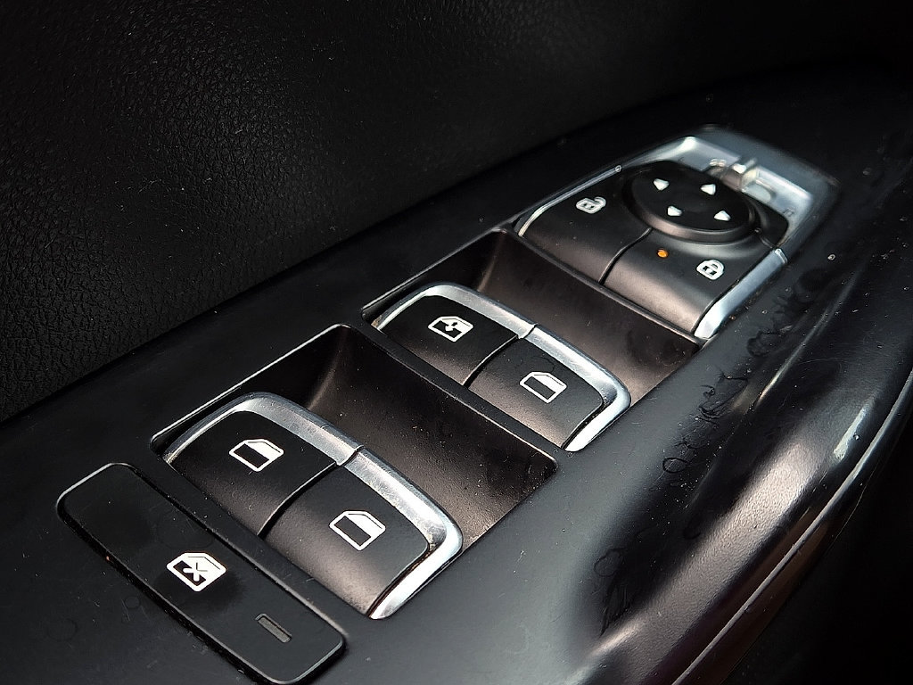 Used 2023 Kia K5 GT-Line w/ GT-Line Premium Package FWD image 15