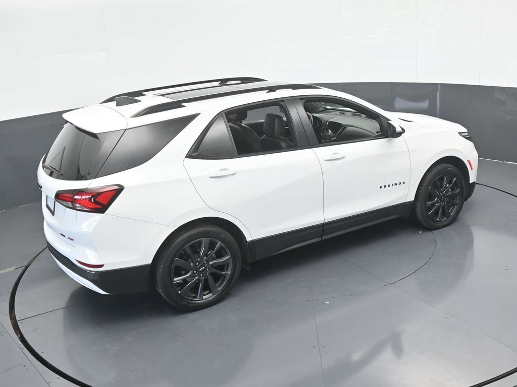 Used 2022 Chevrolet Equinox RS w/ Infotainment Package image 59