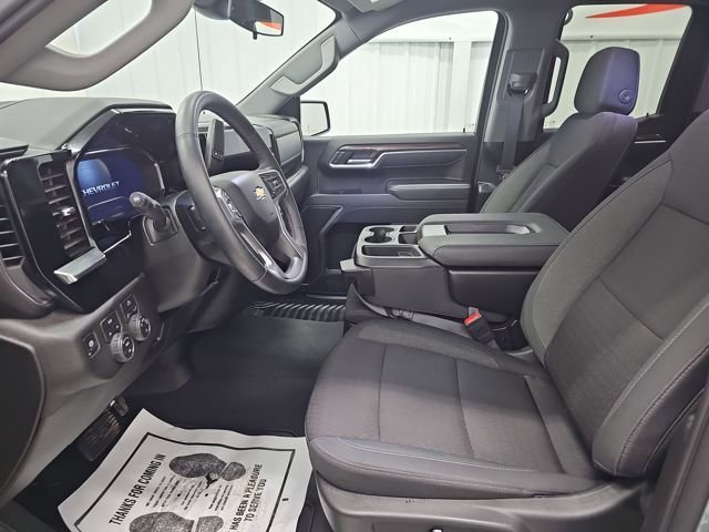 Used 2025 Chevrolet Silverado 1500 LT image 9