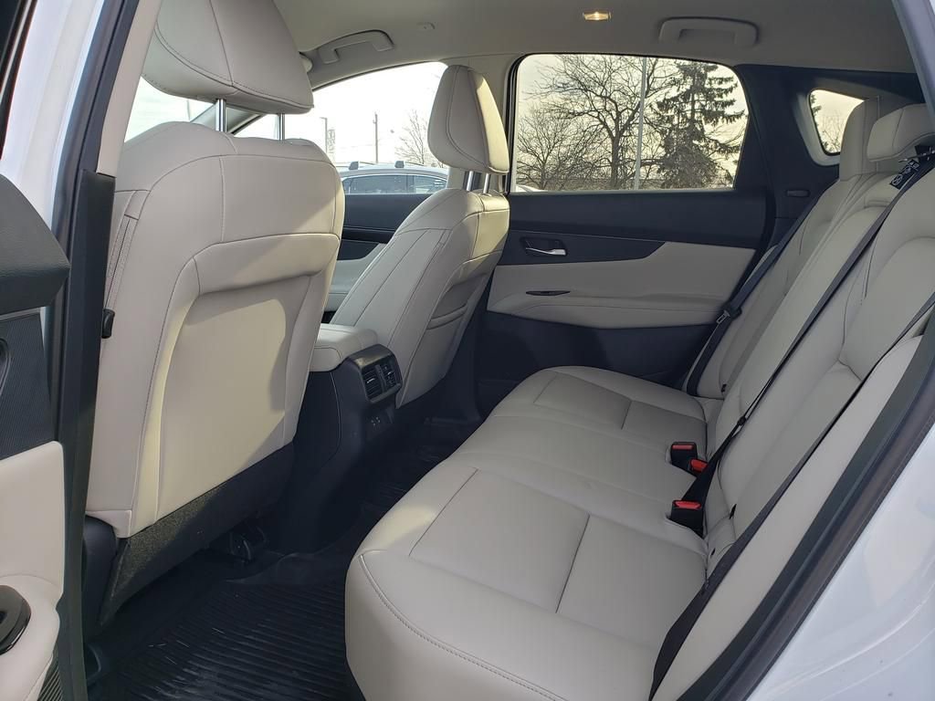 Certified 2025 Nissan Murano SV AWD/4WD image 15