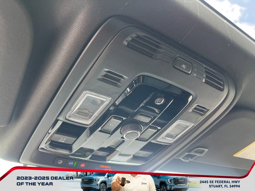 New 2026 GMC Yukon XL Denali w/ Denali Reserve Package AWD/4WD image 35