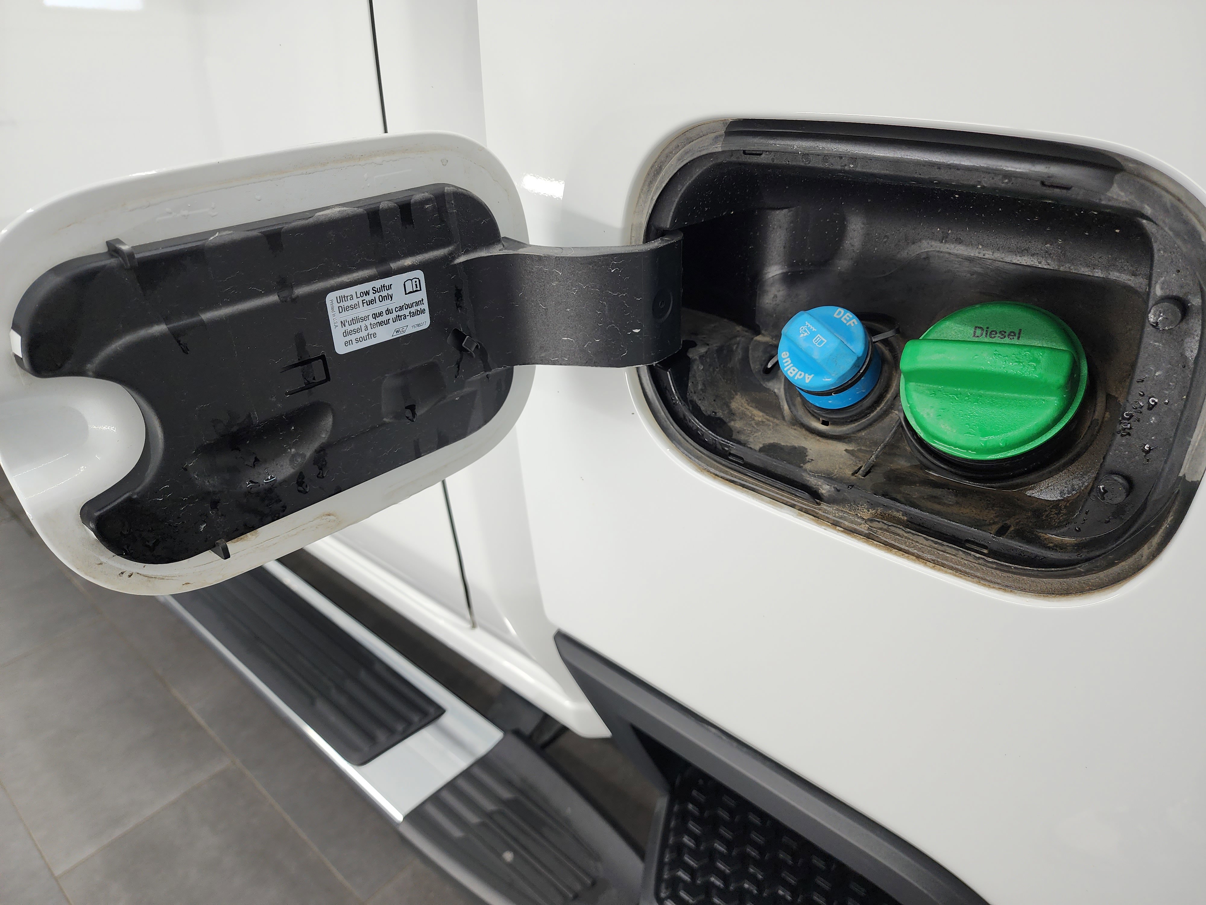 Used 2024 Chevrolet Silverado 2500 LTZ w/ LTZ Plus Package image 38