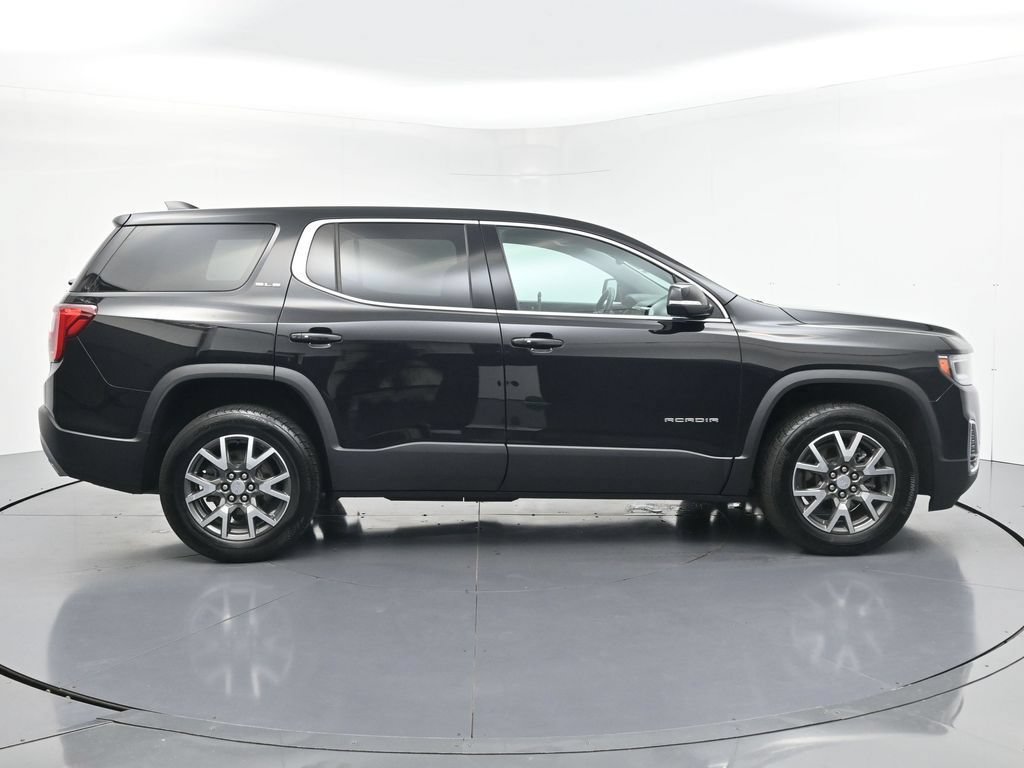 Used 2021 GMC Acadia SLE w/ LPO, Floor Liner Package AWD/4WD image 6