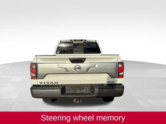 Used 2021 Nissan Titan Platinum Reserve w/ Moonroof Package image 5