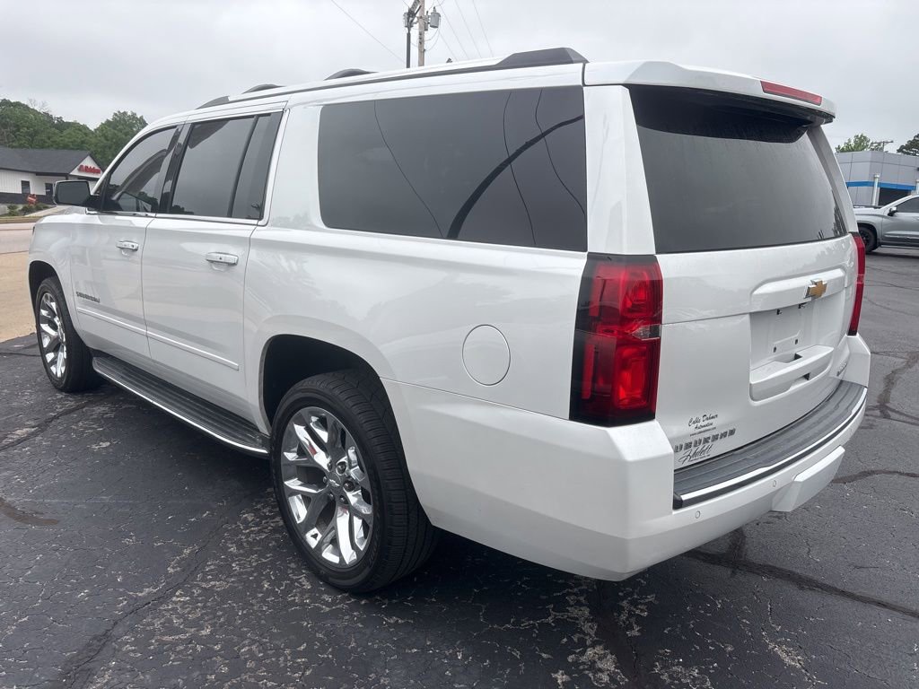 Used 2019 Chevrolet Suburban Premier AWD/4WD image 3