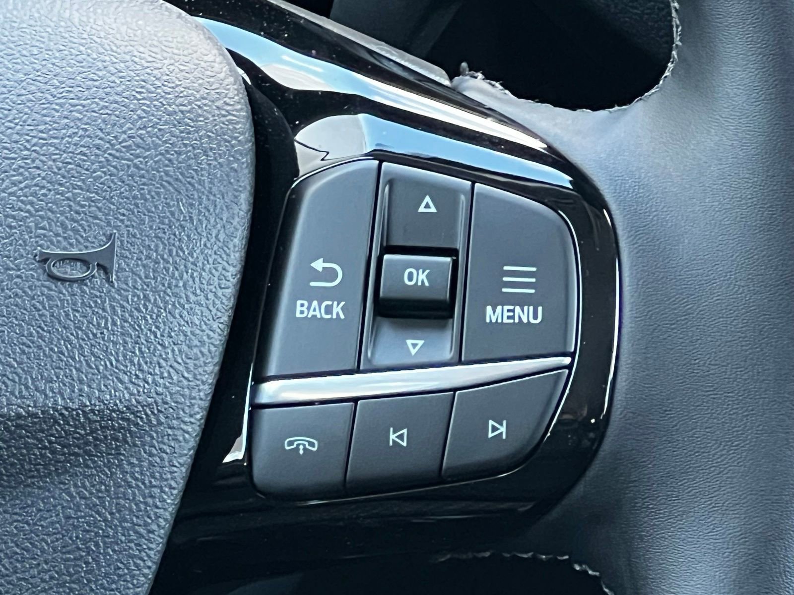 New 2026 Ford Escape SE image 31