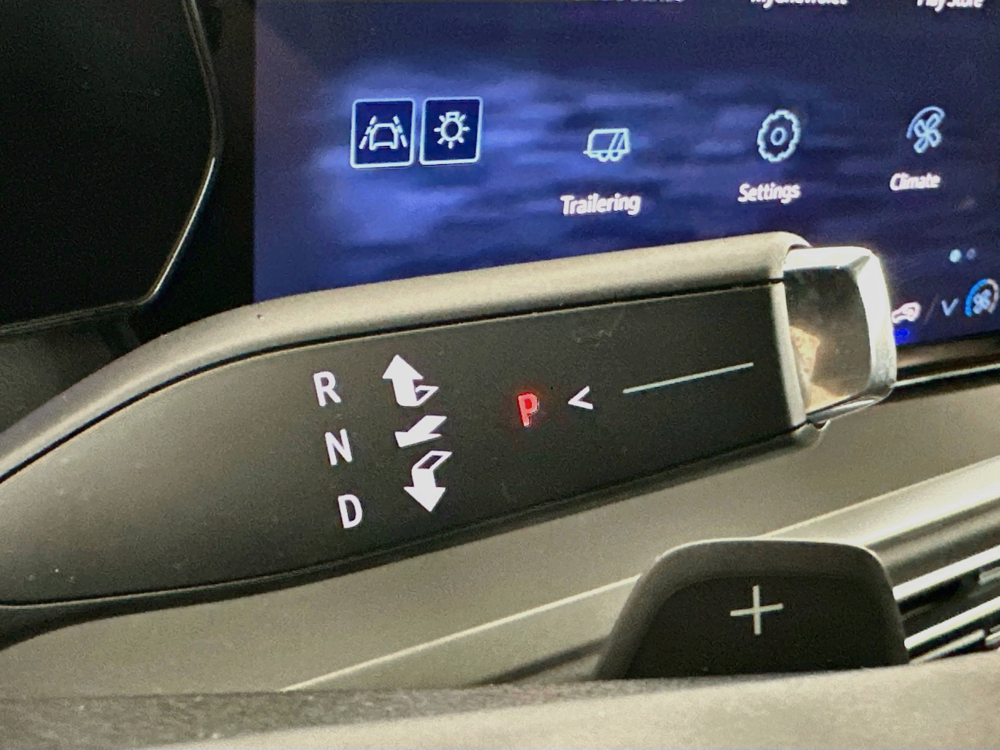 Used 2026 Chevrolet Traverse LT FWD image 25