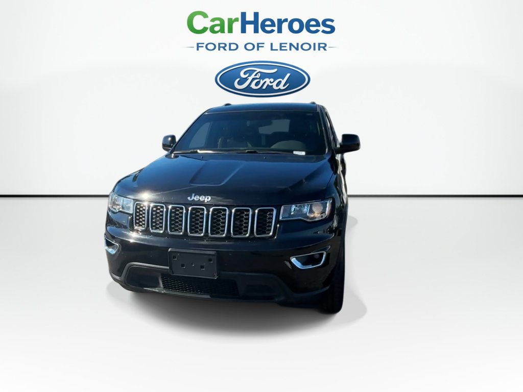 Used 2018 Jeep Grand Cherokee Laredo AWD/4WD image 5