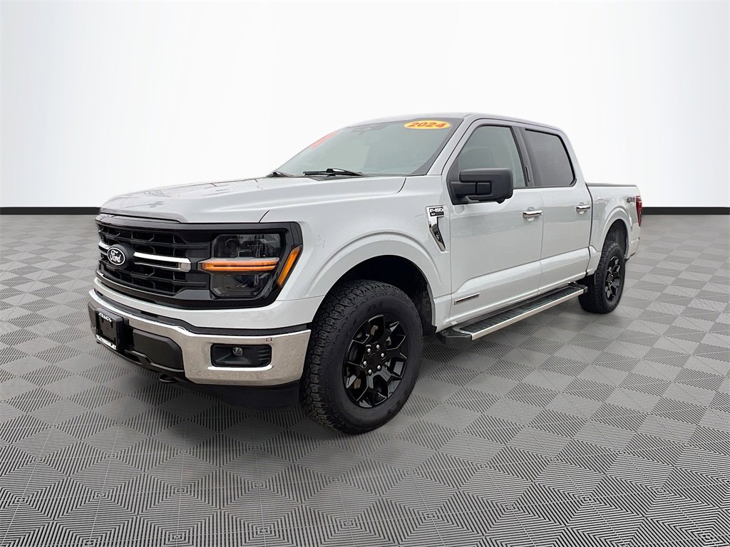 Used 2024 Ford F150 XLT w/ Mobile Office Package image 3