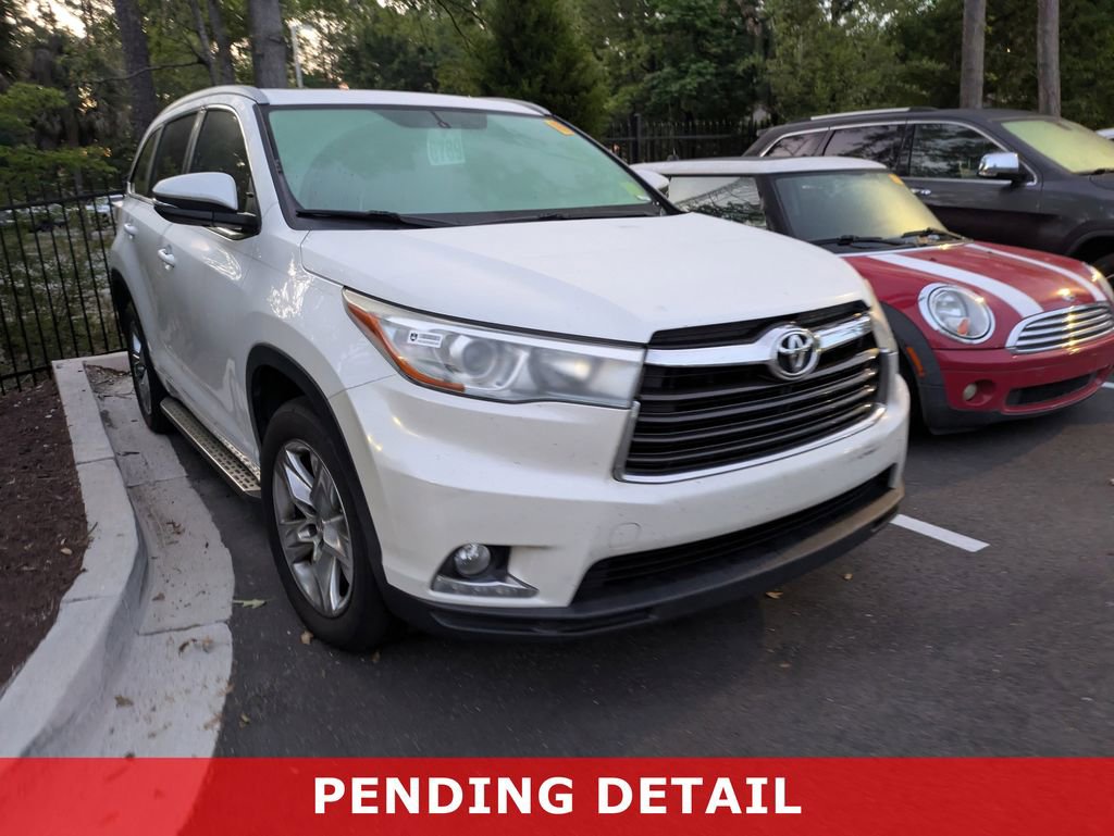 Used 2015 Toyota Highlander Limited FWD image 1