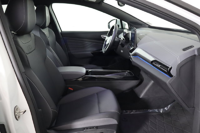 Used 2024 Volkswagen ID.4 S RWD image 18